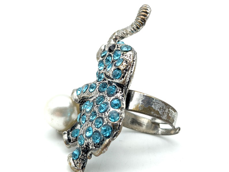 Vintage Adjustable Blue Enamel Rhinestone /& Faux Pearl Elephant Ring