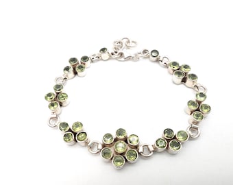 Vintage Sterling Silver & Peridot Floral Link Bracelet - 7.75"