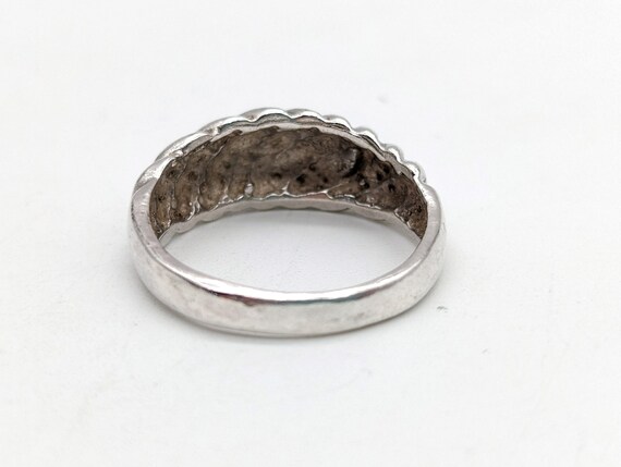 Vintage 14k White Gold Ribbed Band Ring Signed Mo… - image 6