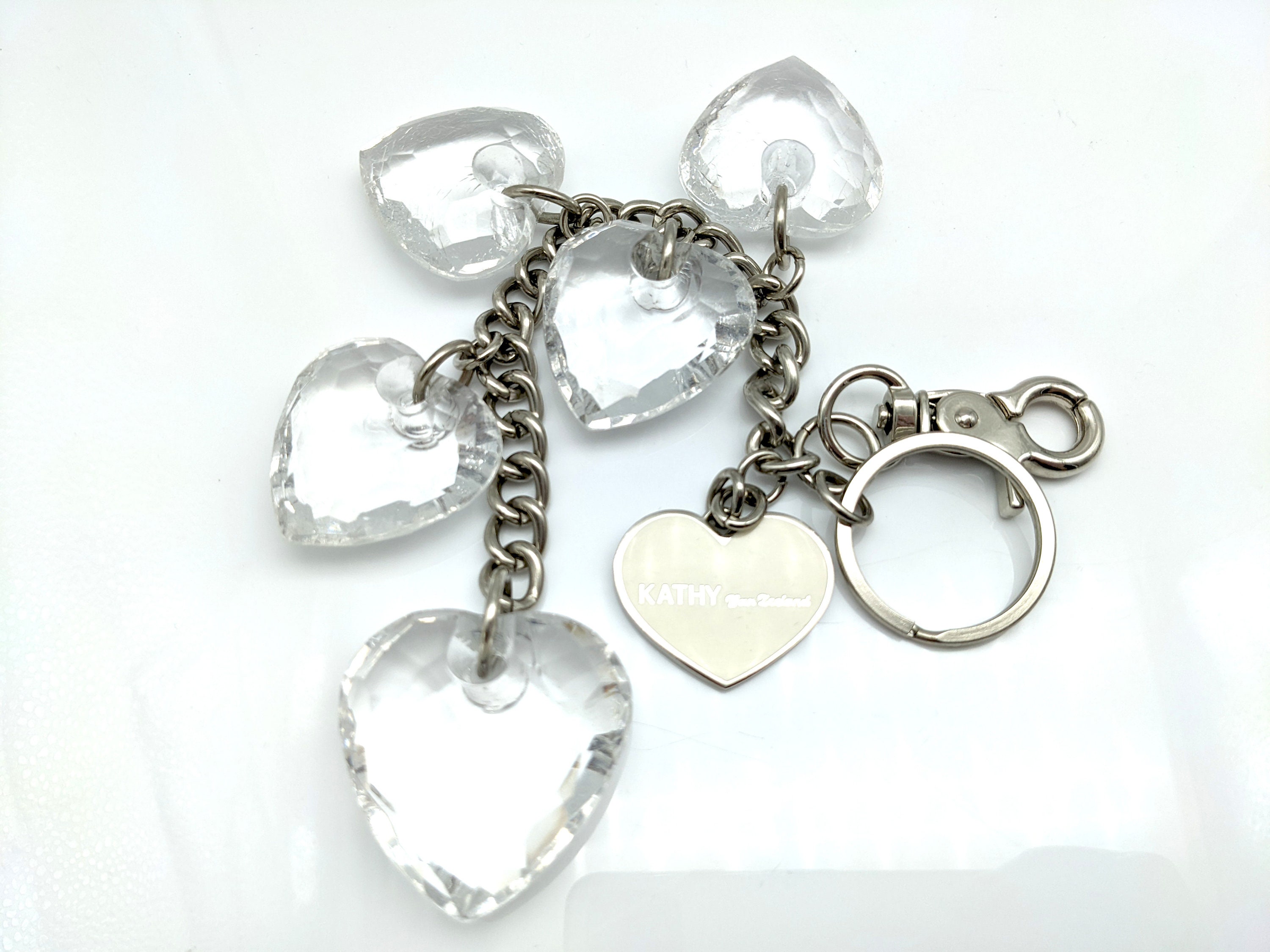 KATHY VAN ZEELAND PURSE CHARM KEYCHAIN SILVERTONE HEARTS & CLEAR ACRYLIC  HEARTS 