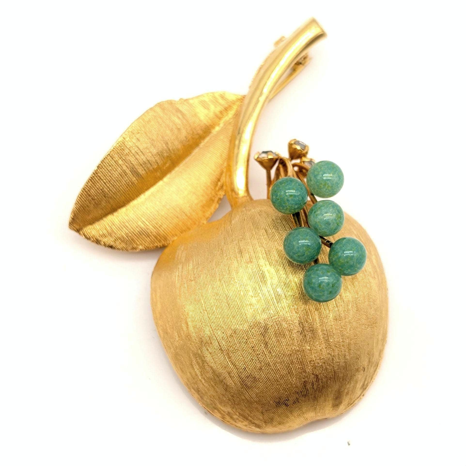 Hattie carnegie brooch - Etsy 日本