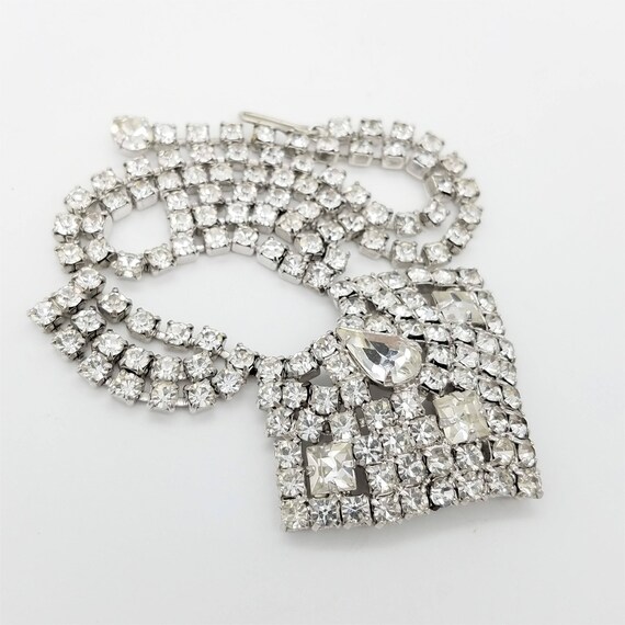 Stunning, Like New, 1950's Vintage Rhinestone Cho… - image 5