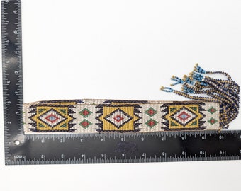 Antique Native American Beaded Wedding Garter - 28 display picture 1