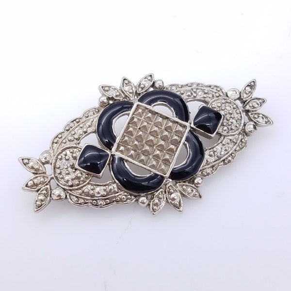 Detailed Vintage Art Deco Style Antiqued Silver and Black Enamel Brooch