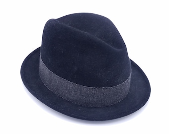 1960s Champ Black Felt Homberg Hat With Gray Band - Size 6 7/8 S/M