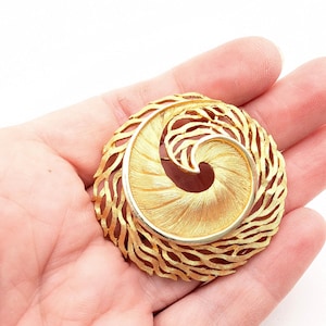Vintage Gold-Tone Filigree Swirl Brooch - 2&quot;