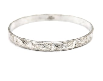 Vintage Taxco Sterling Silver Aztec Style Bangle Bracelet - 8.25"