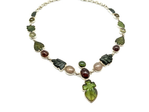 Vintage Sterling Silver & Carved Quartz Leaf Link Necklace