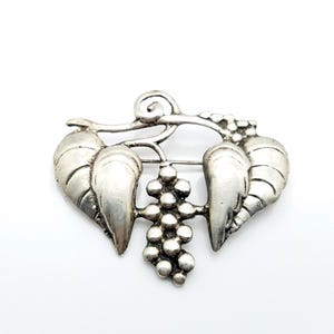 Vintage Sterling Silver Grapes & Leaves Brooch