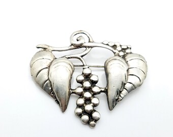Vintage Sterling Silver Grapes & Leaves Brooch