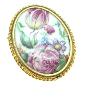 1930&#39;s French Porcelain Limoges Hand Painted Porcelain Floral Brooch