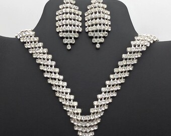 1950s Silver Chevron Rhinestone Necklace and Dangle Earrings Set