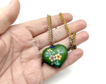 Les Bernard Cloisonné Enamel Heart & Jade Bead Pendant Necklace - 20"