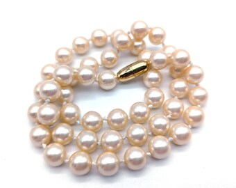 Vintage Warm Ivory Faux Pearl Simple Necklace with Gold Screw Clasp - 18