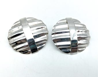 Vintage Sterling Silver Abstract Circle Stud Earrrings