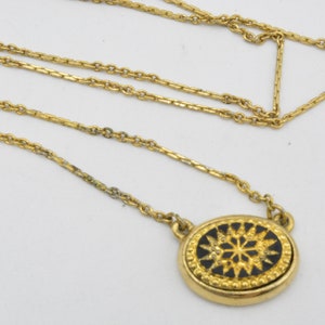 Vintage Avon Gold Tone & Black Enamel Star Flower Pendant Necklace 18 image 9