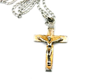 Vintage Sterling Silver Crucifix Pendant Necklace - 22"