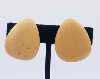 Carved Wood Vintage Clip-On Teardrop Earrings.