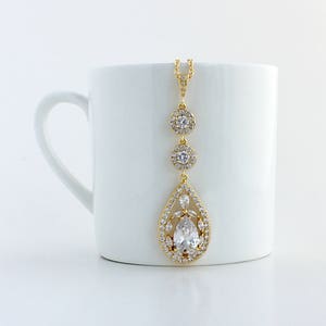 Long Gold Bridal Necklace Gold Crystal Necklace Gold Wedding Crystal Pendant Gold Teardrop Crystal Necklace Gold Bridesmaid Crystal Jewelry