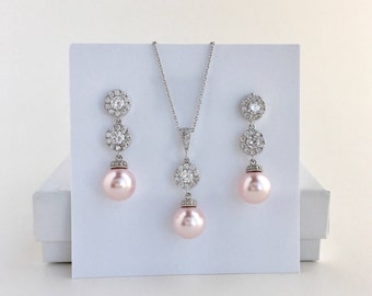 Halo Bridal Pearl Jewelry Blush Pink Cubic Zirconia Pearl Set Pink Austrian Pearl Jewelry Pink Bridesmaid Pearl Jewelry Pink Bridal Jewelry