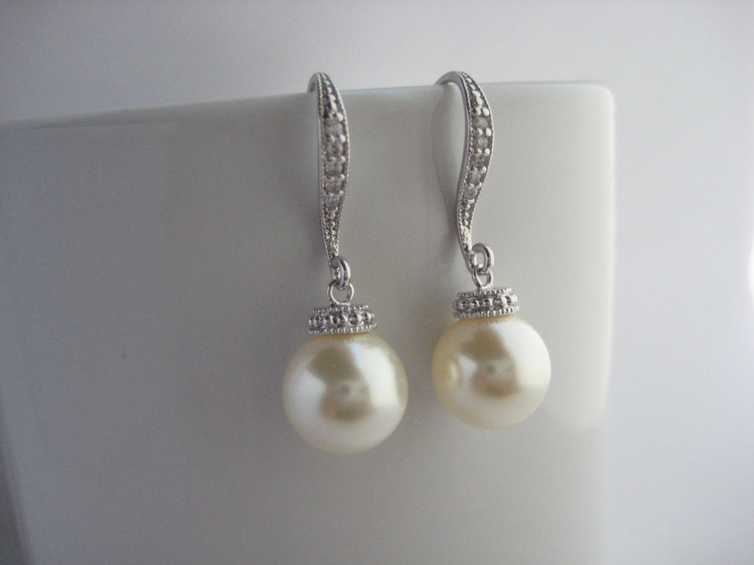 Cream Pearl and Crystal Bridal Drop Earrings Wedding Cubic - Etsy