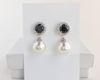 Black Pearl Earrings Black Crystal Halo Earrings Black Bridal Earrings Black Austrian Crystal Pearl Earrings Black Bridesmaids Pearl Jewelry
