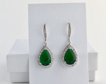 Green Crystal Earrings Green Bridal Earrings Green Cubic Zirconia Jewelry Emerald Green Drop Earrings Green Bridesmaid Jewelry Green Emerald