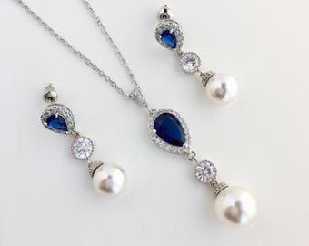 Blue Crystal Bridal Set Blue Pearl Wedding Set Blue Crystal Bridesmaid Jewelry Set Sapphire Blue Bridal Pearl Jewelry Blue Crystal Jewelry