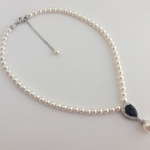 Black Pearl Necklace Black Cubic Zirconia Bridal Backdrop Necklace Black Wedding Teardrop Necklace Black Crystal Bridesmaid Jewelry Gifts