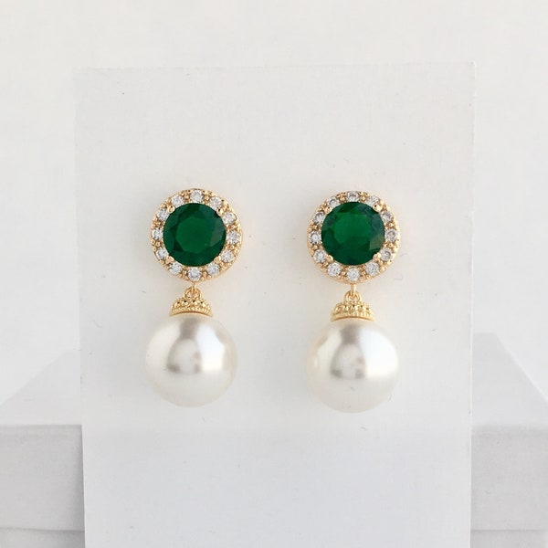 Green Pearl Earrings Gold Halo Bridal Earrings Green Wedding Crystal Earrings Green Bridesmaid Jewelry Gold Green Austrian Pearl Earrings