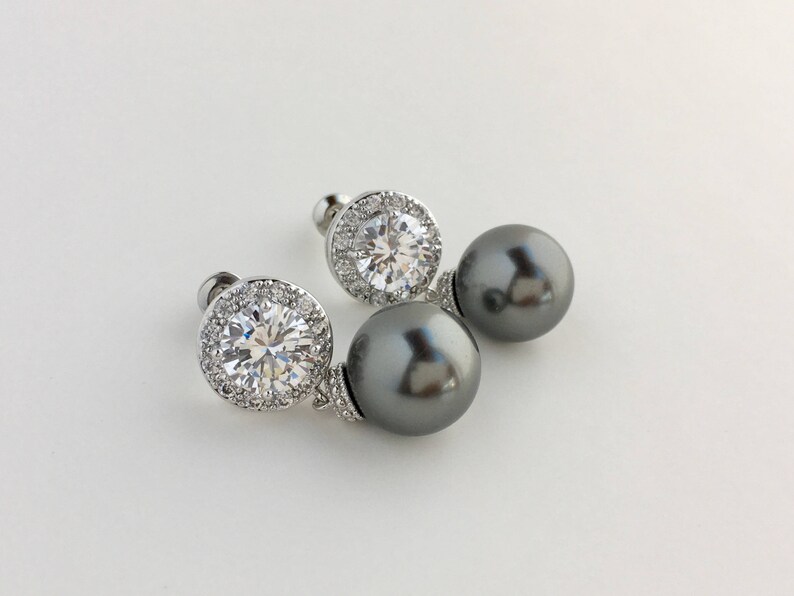 Dark grey pearl earrings Clearance