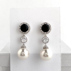 Black Pearl Earrings Black Crystal Halo Earrings Black Bridal Earrings Black Austrian Crystal Pearl Earrings Black Bridesmaids Pearl Jewelry