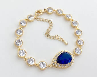 Blue Gold Bracelet Blue Bridal Bracelet Gold Blue Sapphire Wedding Bracelet Gold Sapphire Blue Bridesmaid Jewelry Gold Blue Crystal Bracelet