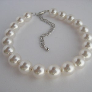 Classic Bridal Pearl Bracelet Wedding Pearl Jewelry Austrian Crystal Pearl Bridal Jewelry Bridesmaid Pearl Jewelry Faux Pearls Bracelet