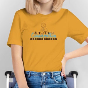 Marian Consecration Chains Unisex t-shirt. Marian Catholic Tee. Virgin Mary Devotion Shirt.