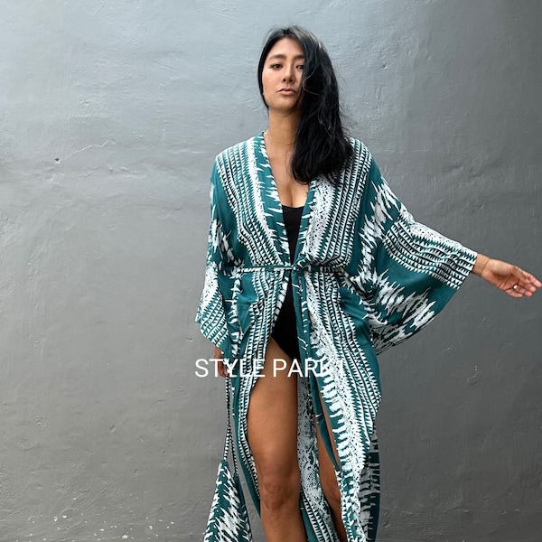 VLK126/Snake skin print,Long Kimono, Robe, Summer,Unisex Kimono,Tall Women’s,Vacations, Holiday Look