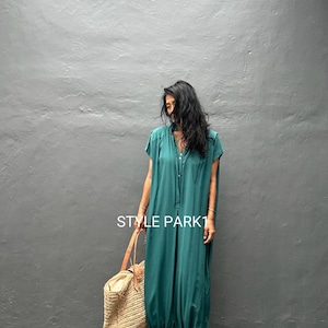 Combinaison SMK17, robe élégante, combinaison d'été, style luxueux, boutique, élégante, vacances à Bali, robe de nuit d'été image 13