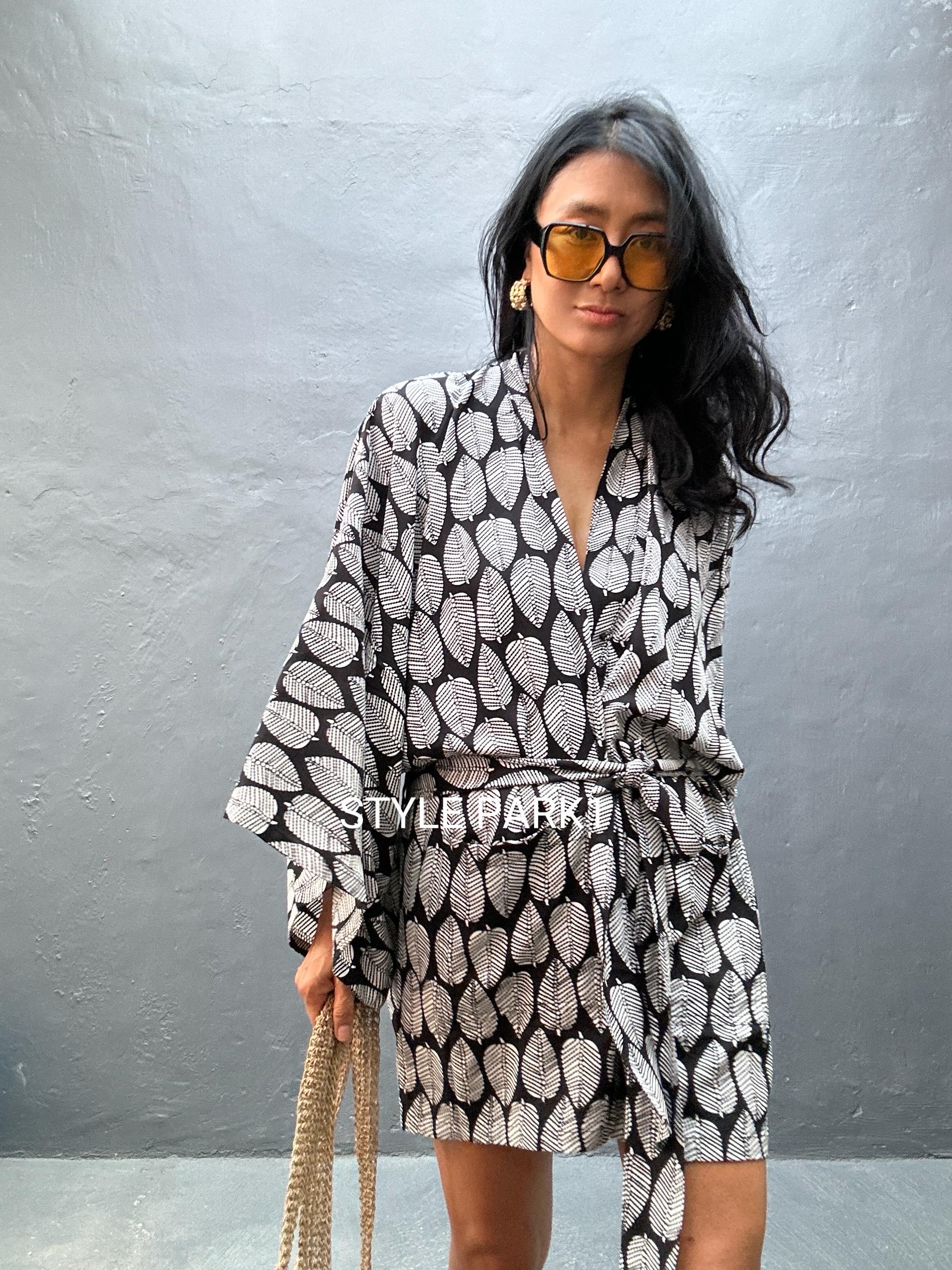 junhashimoto BOA SHORT WRAP カモフリースラップコート Lkp193/banana Leap Ptint,short Kimono, Robe, Summer,unisex Kimono