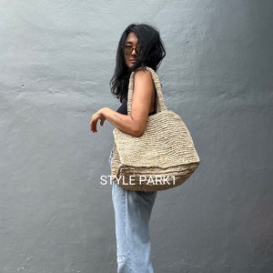 BA19/Woven bag,Beach bag , Oversized bag,Straw bag , Natural Bag,Bali bag,raffia