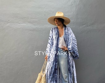 Blue and white kimono jacket discount