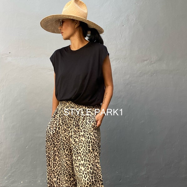 Y36/Leopard print Yoga Pants ,Long Trendy ,Boho Pants,Wide Leg,Beach Pants, Whole body,Airplane,Aladdin Gypsy