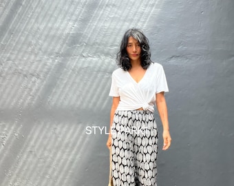 PY65/バナナリープ、ヨガ、ロング丈トレンド、ボヘミアンパンツ、ワイドレッグ、ビーチパンツ、全身、飛行機