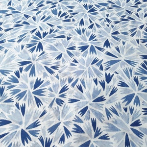 Blue Geometric Organic Cotton Batiste, Lightweight Fabric in blue and white, HELLY, semi sheer, summer fabric, blouse material, by the yard bild 1