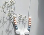 Lily Rose -  Teething Necklace for Mummy - Casual Chic Chewable Jewellery - MintyWendy