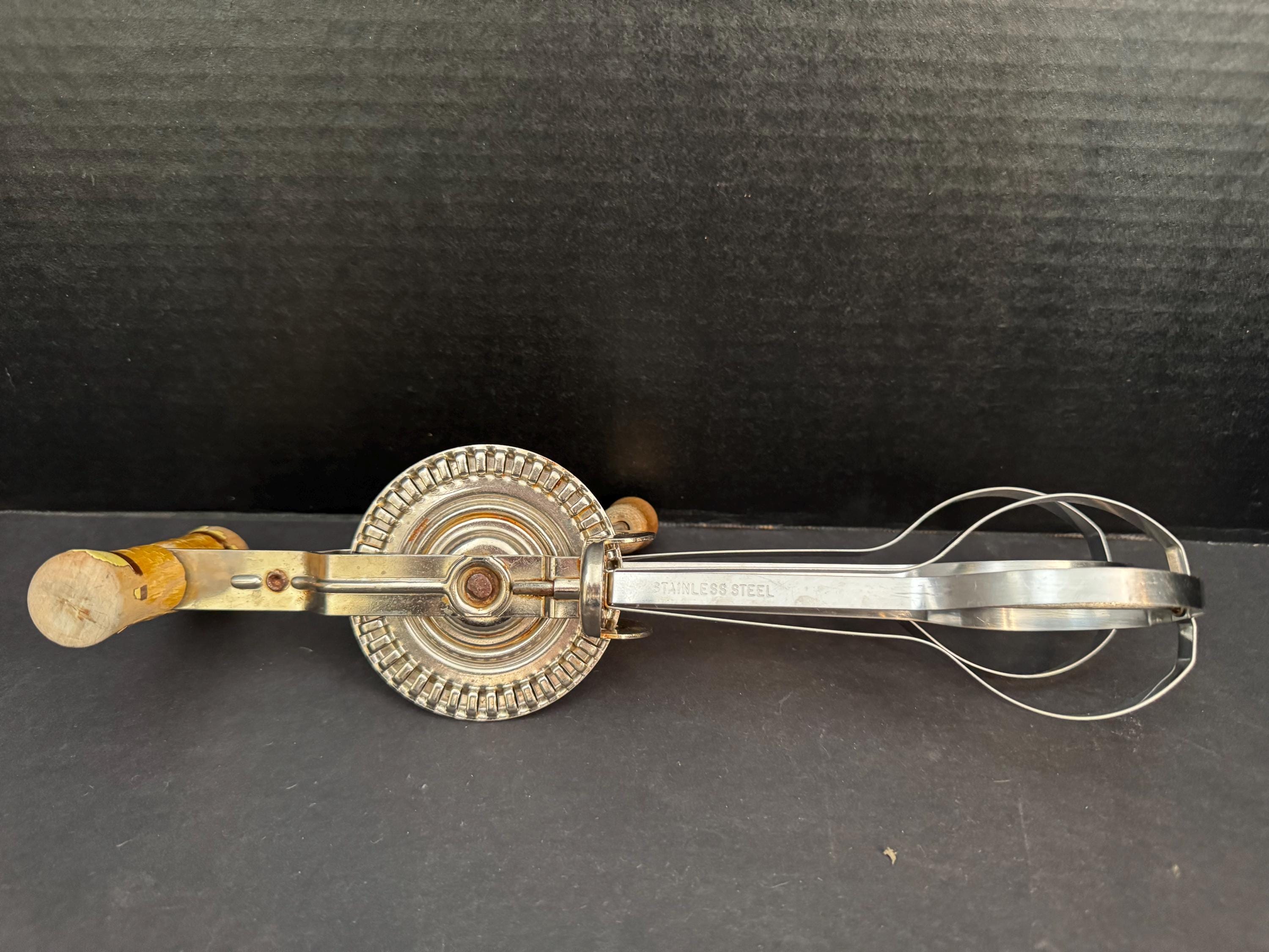 Vintage Egg Beater - Etsy