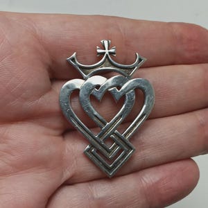 Luckenbooth Brooch - Etsy