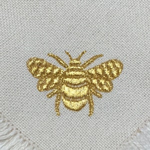 EMBROIDERY FILE set of 4 bugs /dragonfly,bee,butterfly,beetle.