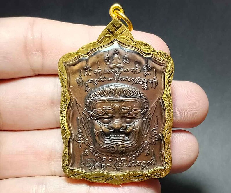 1 Pcs. Thai Amulet Pendant, Talisman Yantra, Giant, Phra Pirap, Maharaj, Help Protecting From Evils, Increase Money, Good Luck For Owner image 2