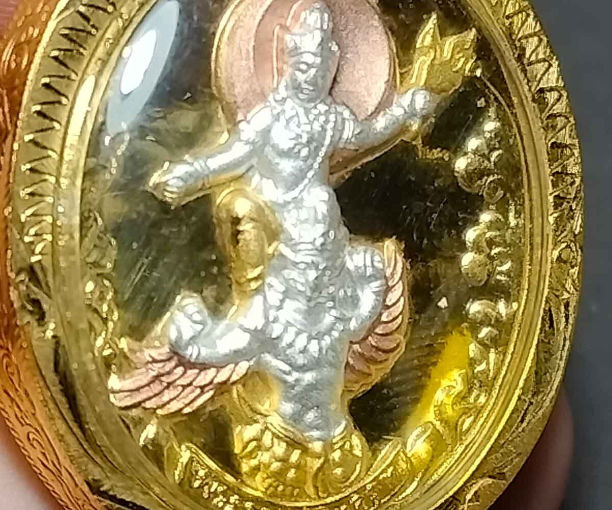 プラクルアン ヴィシュヌ神 ガルーダ ラフー神 富と開運 救済 守護 御守り プラクルアン ヴィシュヌ神 ガルーダ ラフー神 富と開運 救済