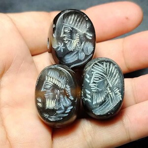 Belle collection, 3 perles dôme, unique, pierre d'agate, taille-douce, guerrier, barbe, cire de phoque, BC231117, livraison gratuite